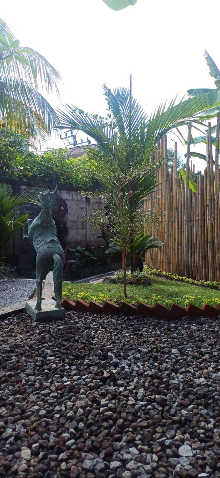 Nugraha Guest House 2 Ubud Exterior foto